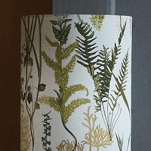 Lampa stołowa Futura Ø18 Forest-Green Botanical Ebb&Flow – Bez kategorii | bihome.pl
