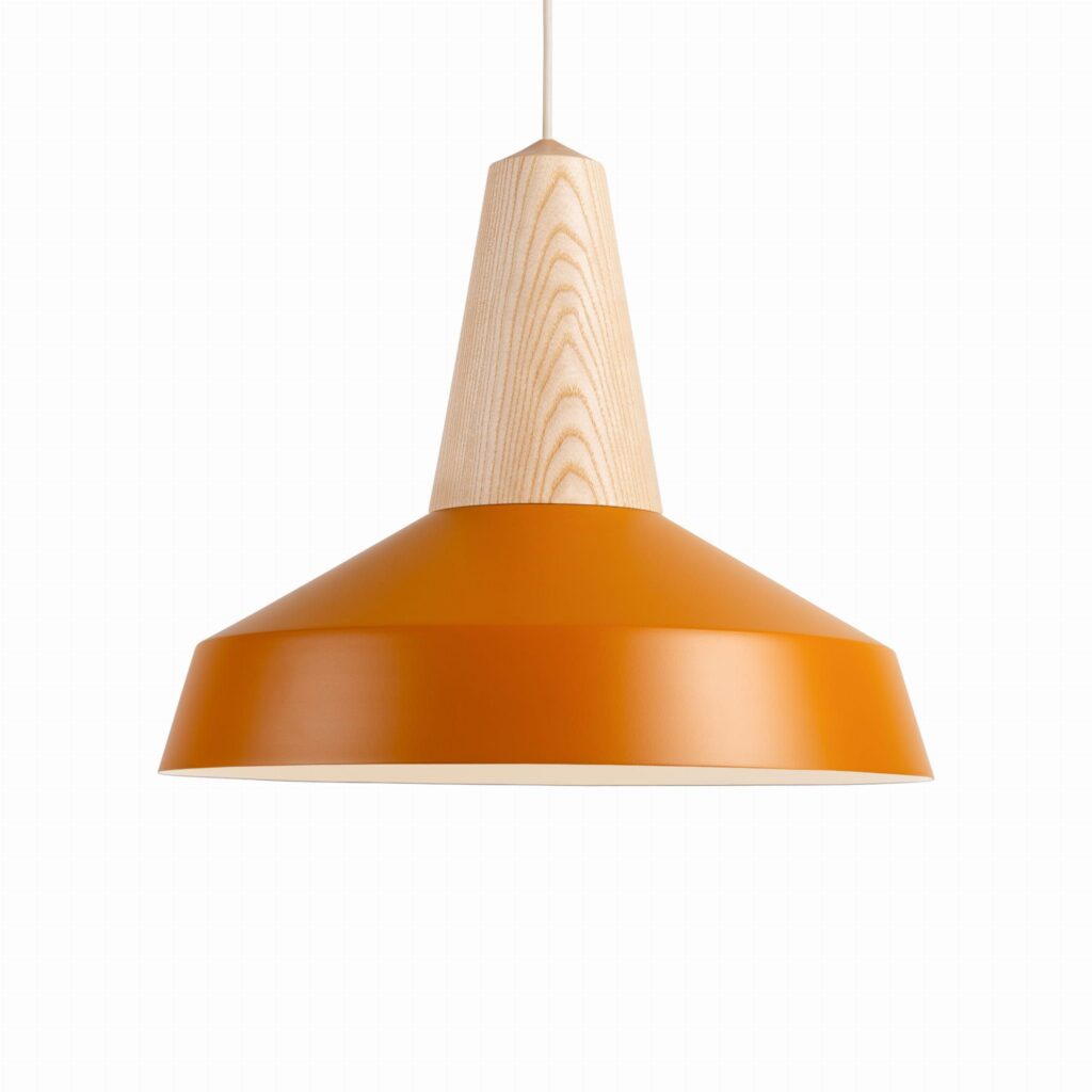 Lampa wisząca Eikon Circus ⏀40 cm turmeric Schneid Studio – Lampy wiszące | bihome.pl